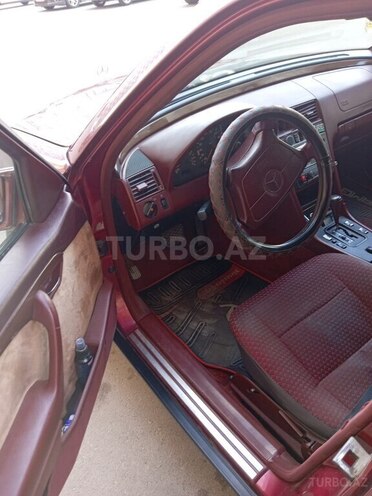 Mercedes C 180-9