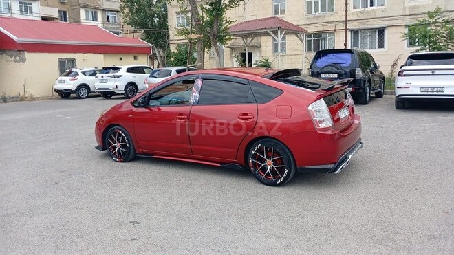 Toyota Prius-3