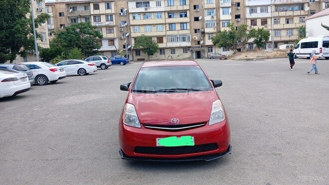 Toyota Prius-1