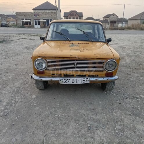 LADA (VAZ) 21011-1