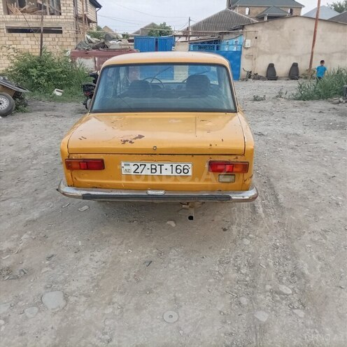 LADA (VAZ) 21011-2