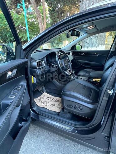 Kia Sorento-8