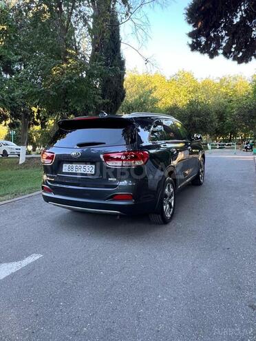Kia Sorento-5