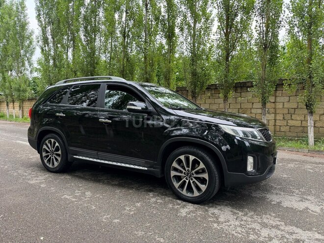 Kia Sorento-4