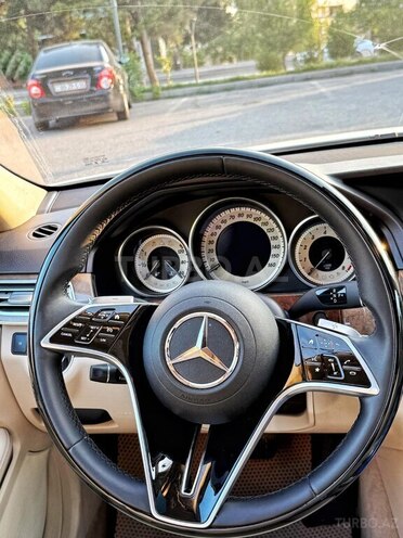 Mercedes E 350-8