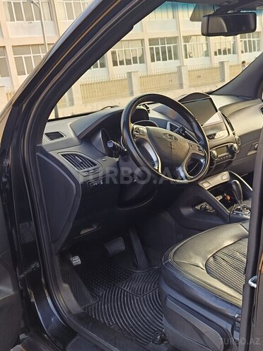 Hyundai ix35-3