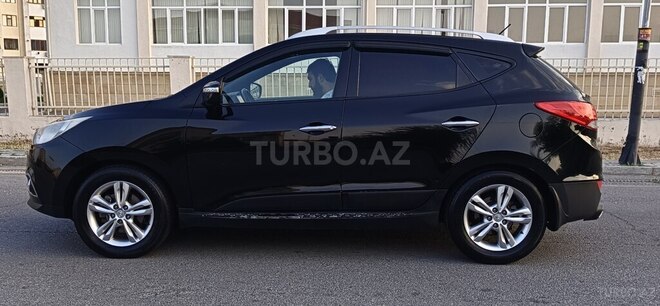 Hyundai ix35-16