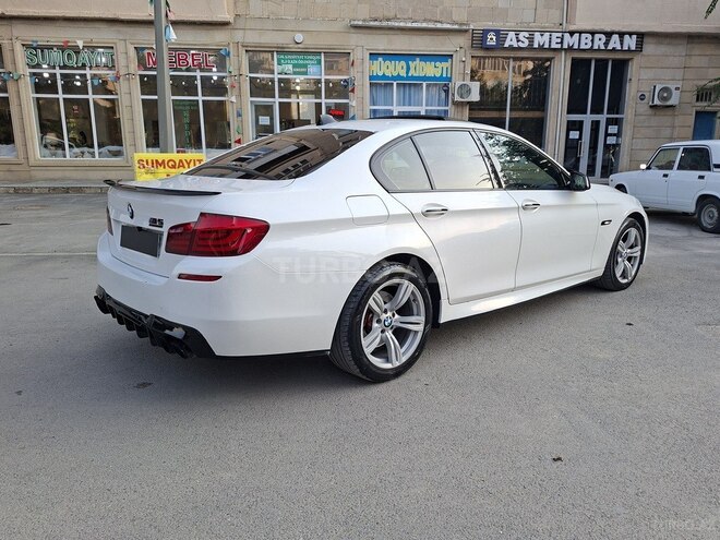 BMW 528-7