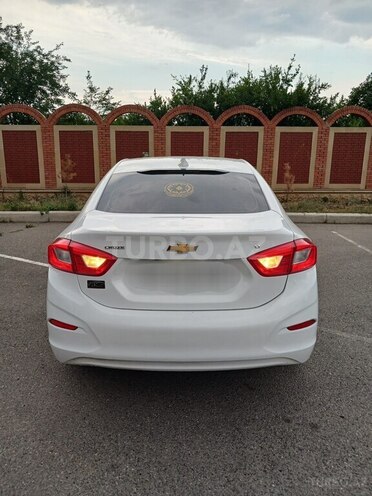 Chevrolet Cruze-6