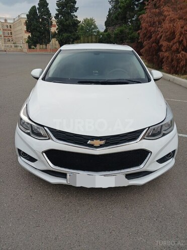 Chevrolet Cruze-1