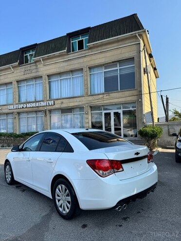 Chevrolet Cruze-5