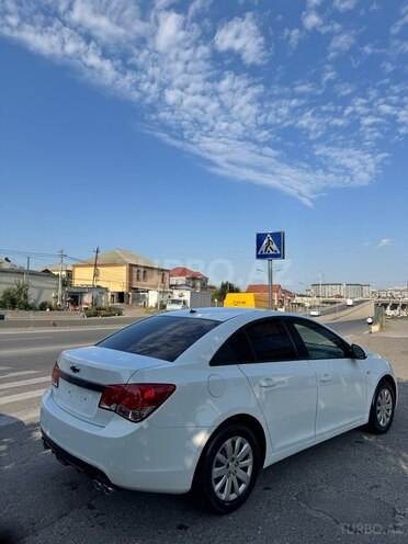 Chevrolet Cruze-4