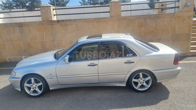Mercedes C 200-3