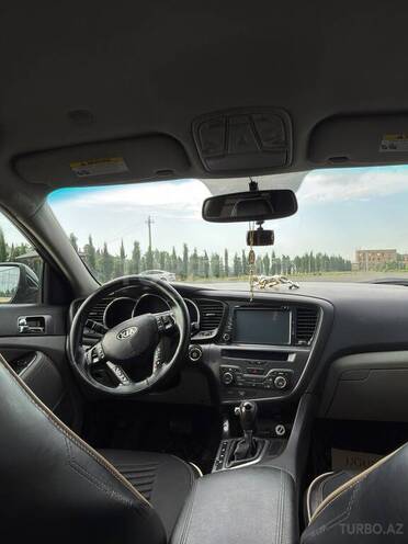 Kia Optima-6