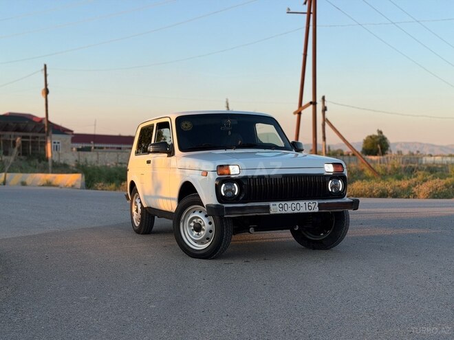 LADA (VAZ) Niva-2