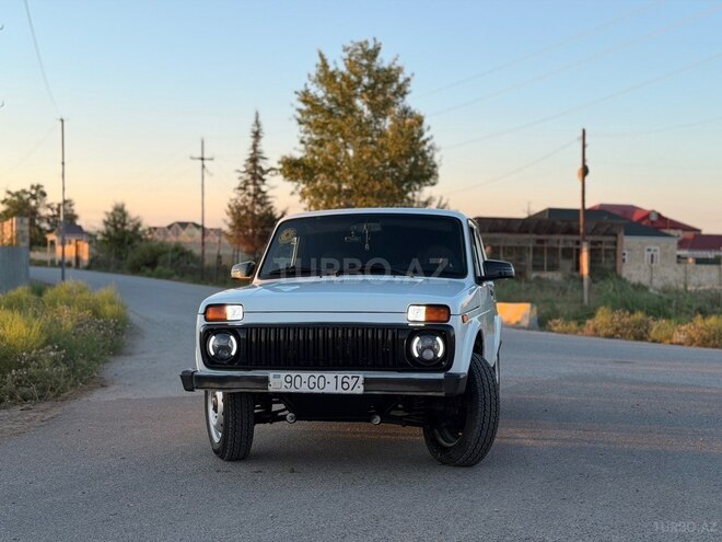 LADA (VAZ) Niva-4