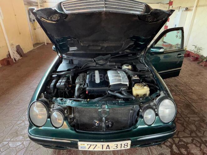 Mercedes E 220-6