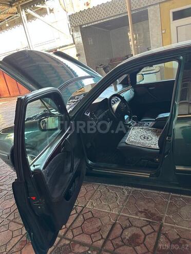 Mercedes E 220-7