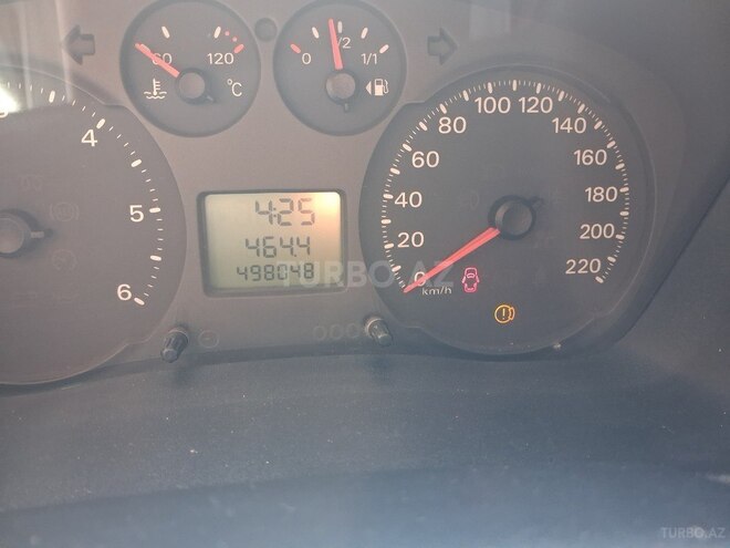 Ford Transit-8
