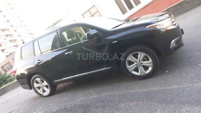Toyota Highlander-3