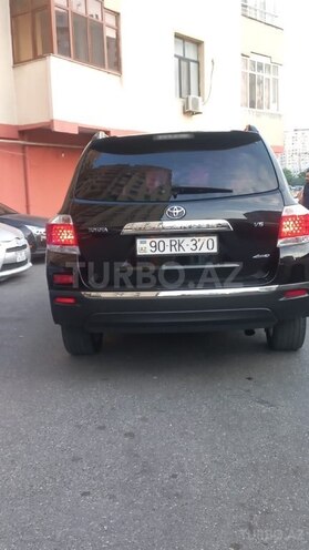 Toyota Highlander-10