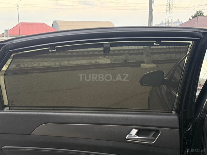 Hyundai Sonata-19