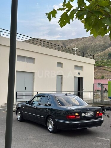 Mercedes E 230 1997, 441,332 km - 2.3 л - Tərtər