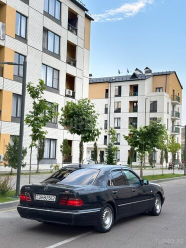 Mercedes E 230 1997, 441,332 km - 2.3 л - Tərtər