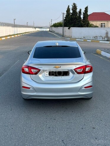 Chevrolet Cruze-4