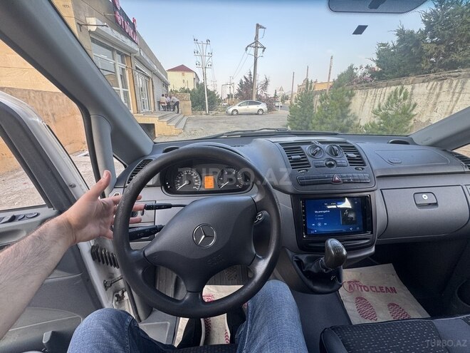 Mercedes Vito 111 CDI-19