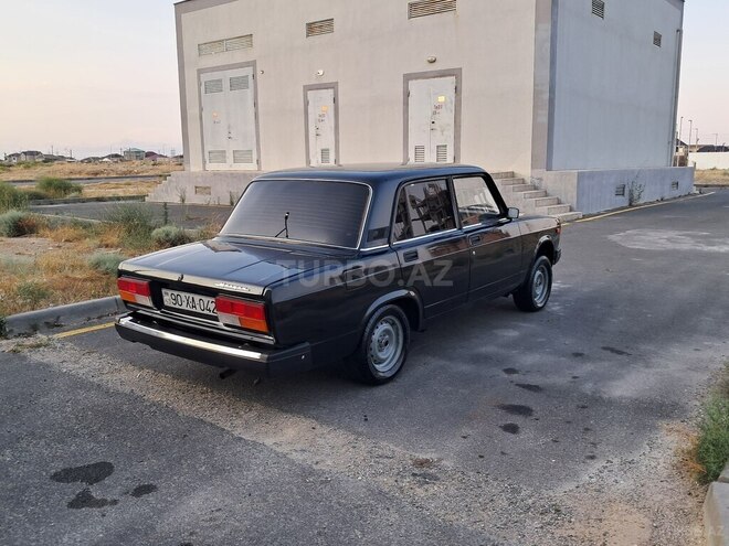 LADA (VAZ) 2107-8