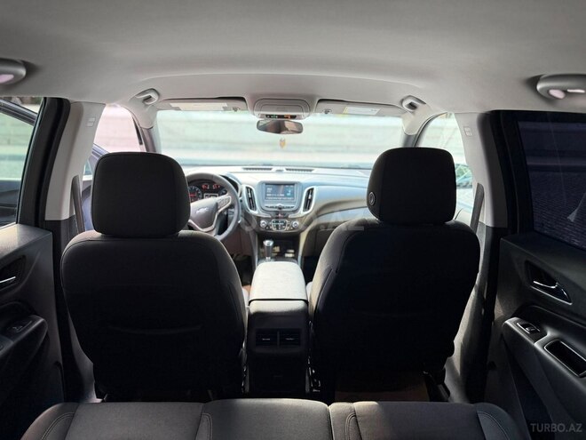 Chevrolet Equinox-12