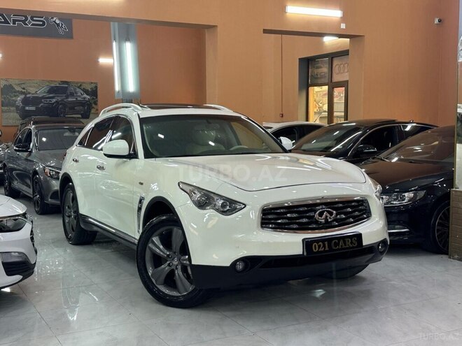 Infiniti FX35-5