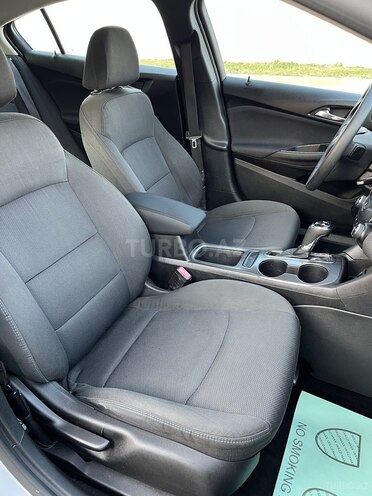 Chevrolet Cruze-8