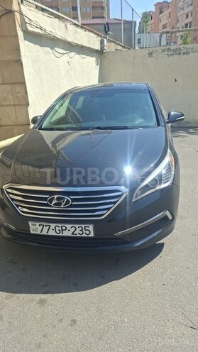 Hyundai Sonata-1