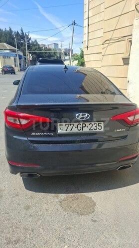 Hyundai Sonata-2