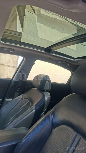 Hyundai Sonata-4