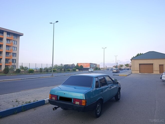 LADA (VAZ) 21099-5