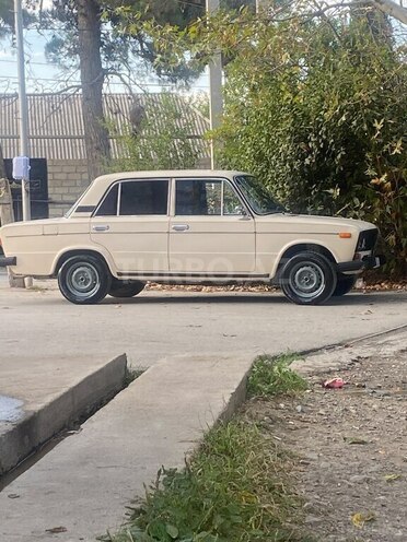 LADA (VAZ) 2106-7