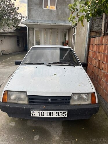 LADA (VAZ) 2109-1