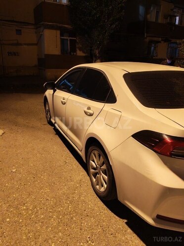 Toyota Corolla-4