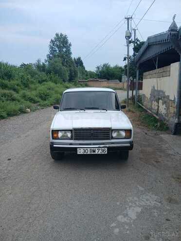 LADA (VAZ) 2107-1