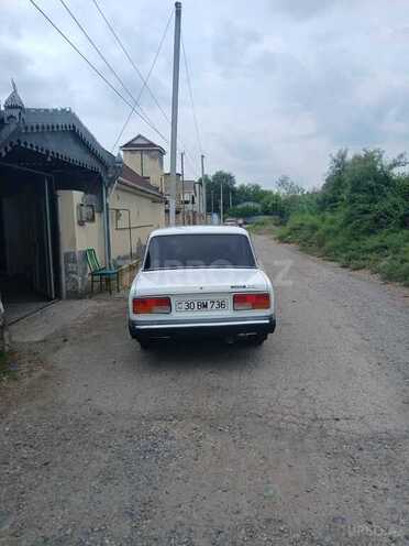 LADA (VAZ) 2107-2