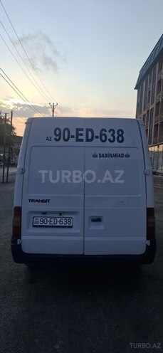 Ford Transit-2