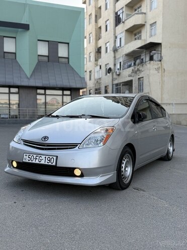 Toyota Prius-1
