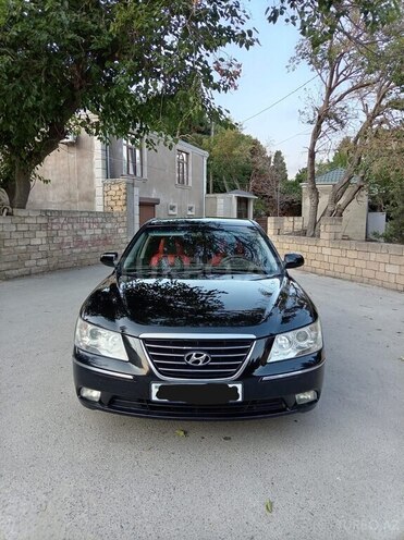 Hyundai Sonata-2