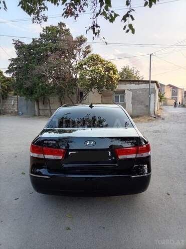 Hyundai Sonata-4