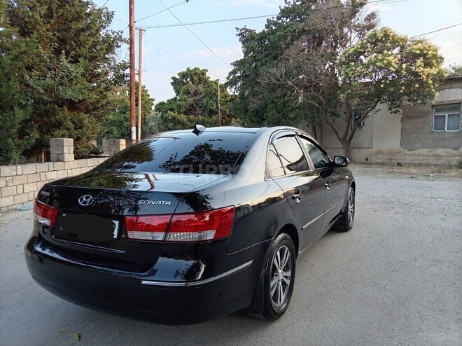 Hyundai Sonata-5
