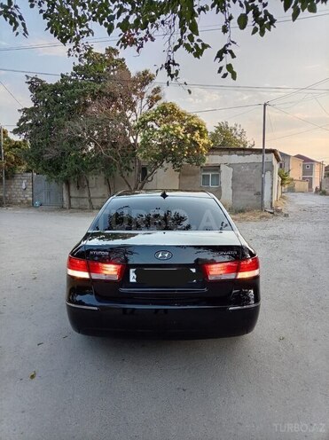 Hyundai Sonata-6