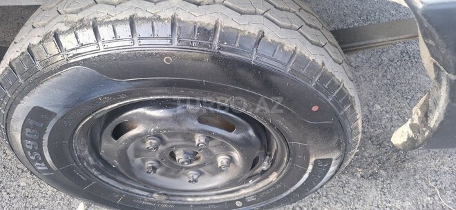 Ford Transit-8